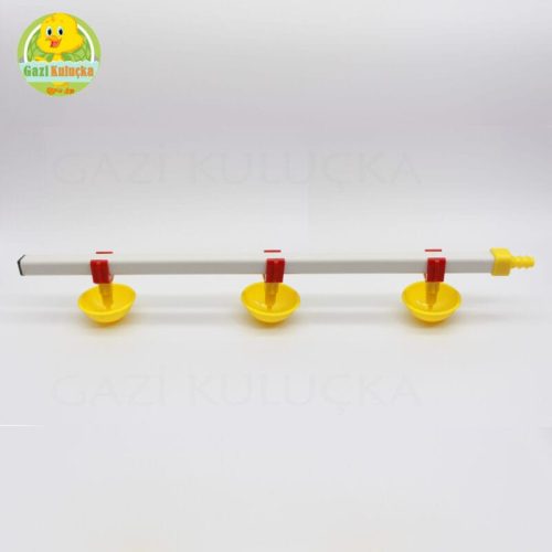 3 Çanaklı Pvc Nipel Suluk Sistemi Civciv Tavuğa Uygun Tasarım