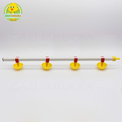 4 Çanaklı Pvc Nipel Suluk Sistemi Civciv Tavuğa Uygun Tasarım